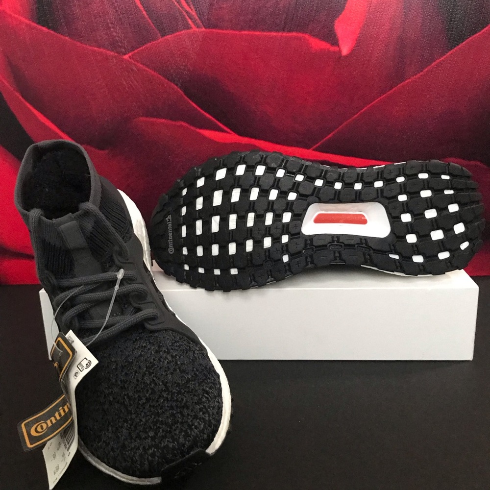 Adidas Ultra Boost X ⇢ Women Shoes NWT - Picture 3 of 5